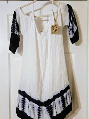 NWT PPLA cold-shoulder Dress